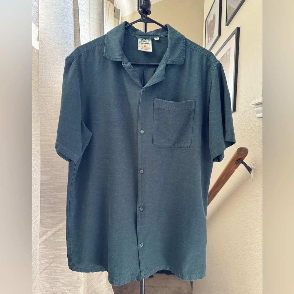 Green linen blend button down